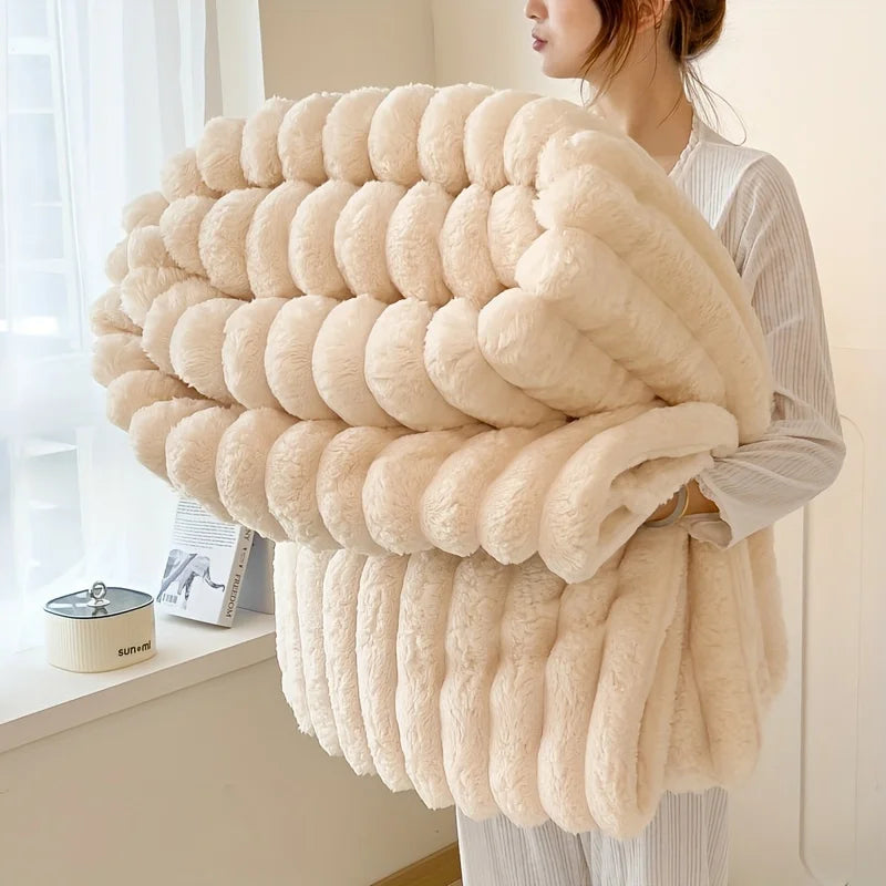 Light Luxury Solid Color Multifunctional Warm Blanket