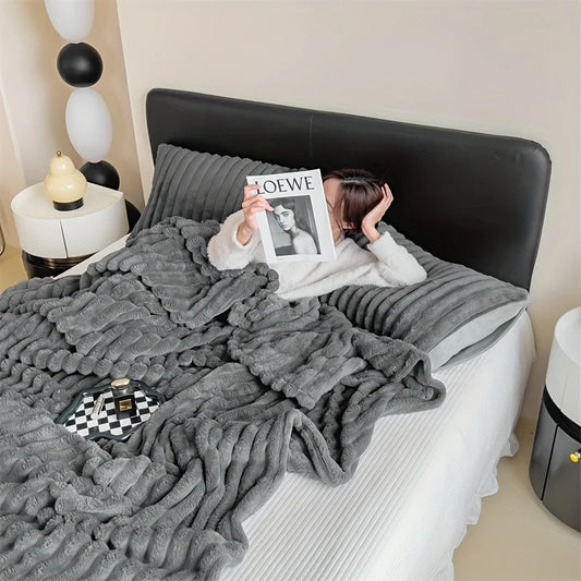 Light Luxury Solid Color Multifunctional Warm Blanket