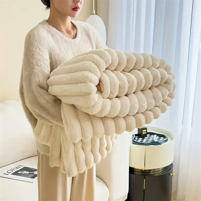 Light Luxury Solid Color Multifunctional Warm Blanket